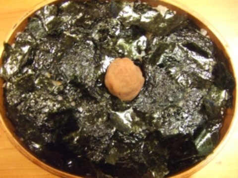 お弁当の定番＊懐かしの海苔弁☆のりべん